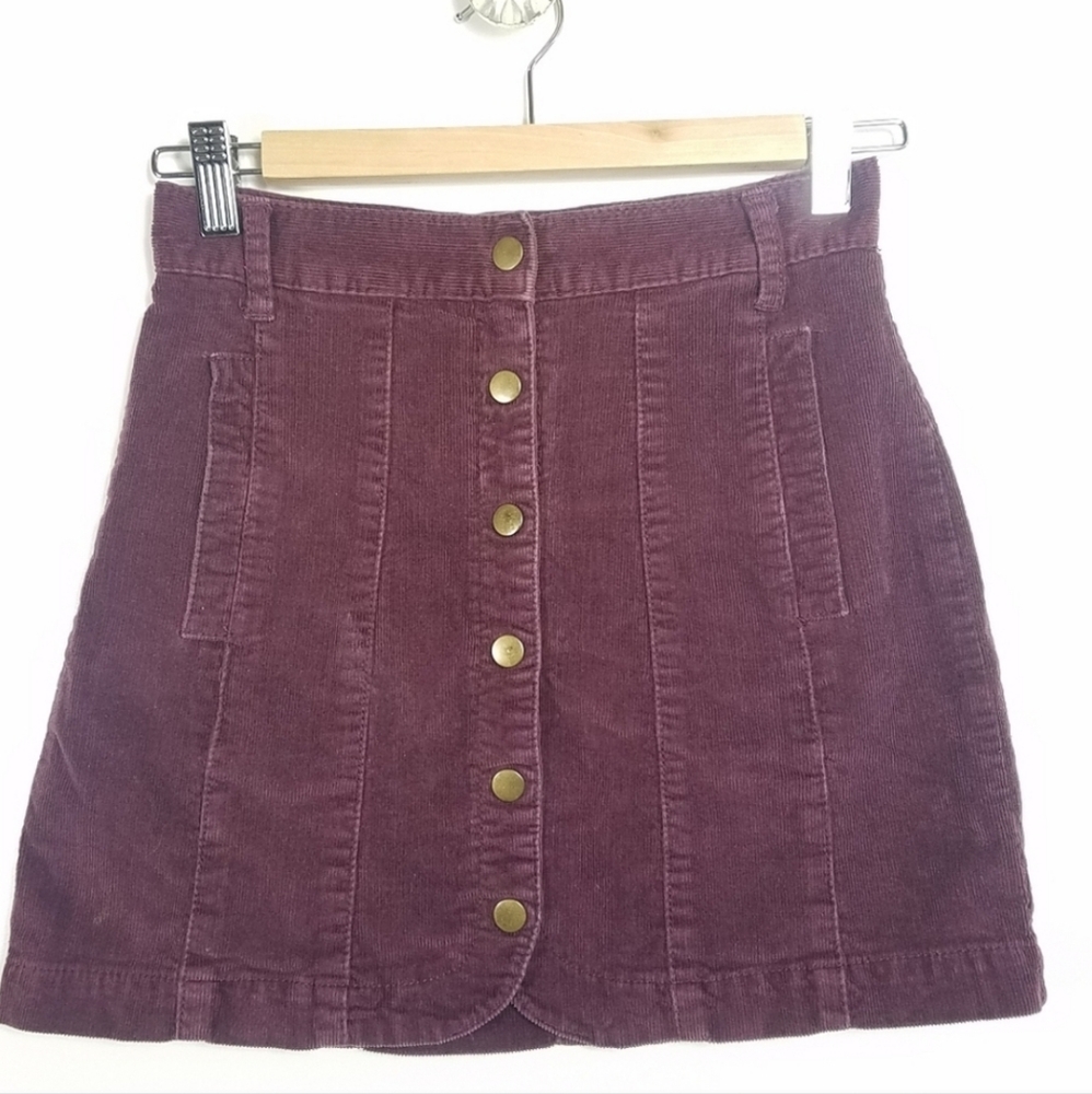 BDG Cordury A-line mini skirt plum color size 0